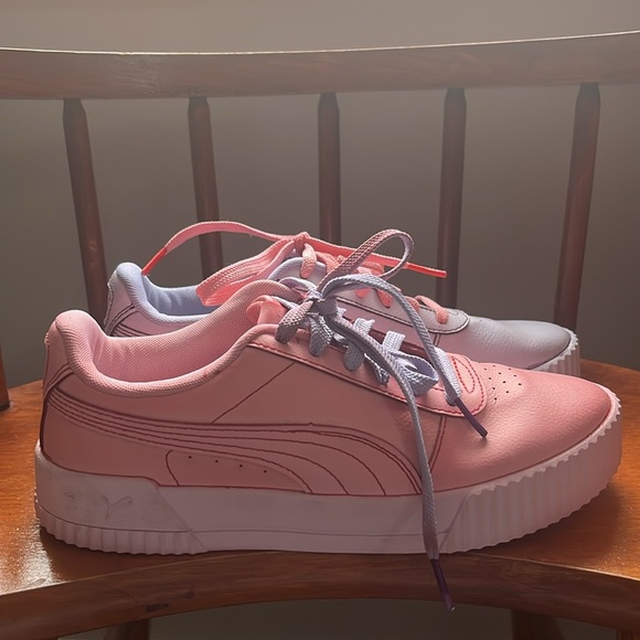 RARE CUSTOM  One-of-a-kind Puma Carina 2.0 Women’s Tennis Shoes Size 7.5 - Picture 4 of 11